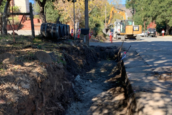 A picture of retaining wall work being done at Broad Street in San Luis Obispo