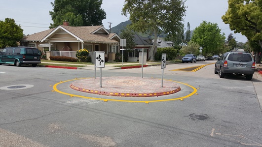 Chorro Traffic Circle2